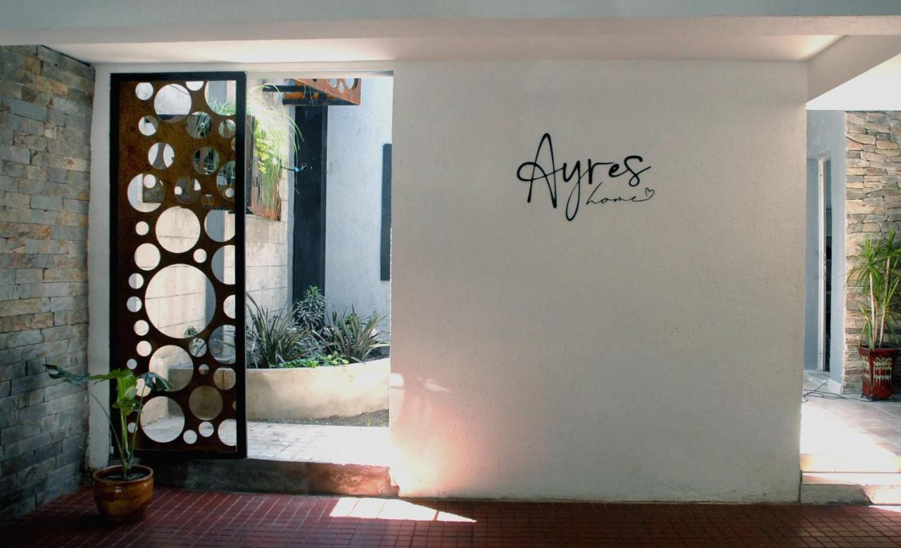 Ayres Home Vip Moderno Solo Adultos Centrico เมนโดซา ภายนอก รูปภาพ