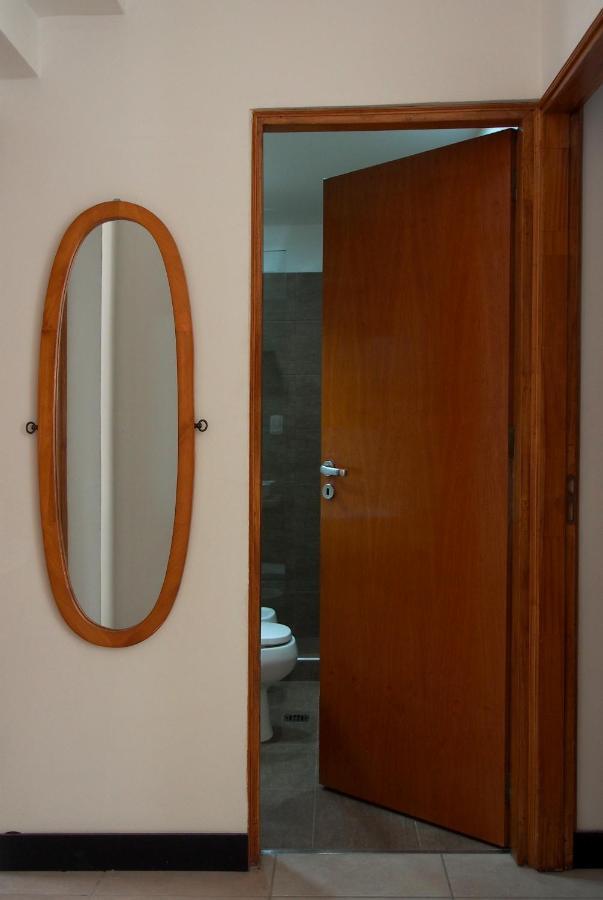Ayres Home Vip Moderno Solo Adultos Centrico เมนโดซา ภายนอก รูปภาพ