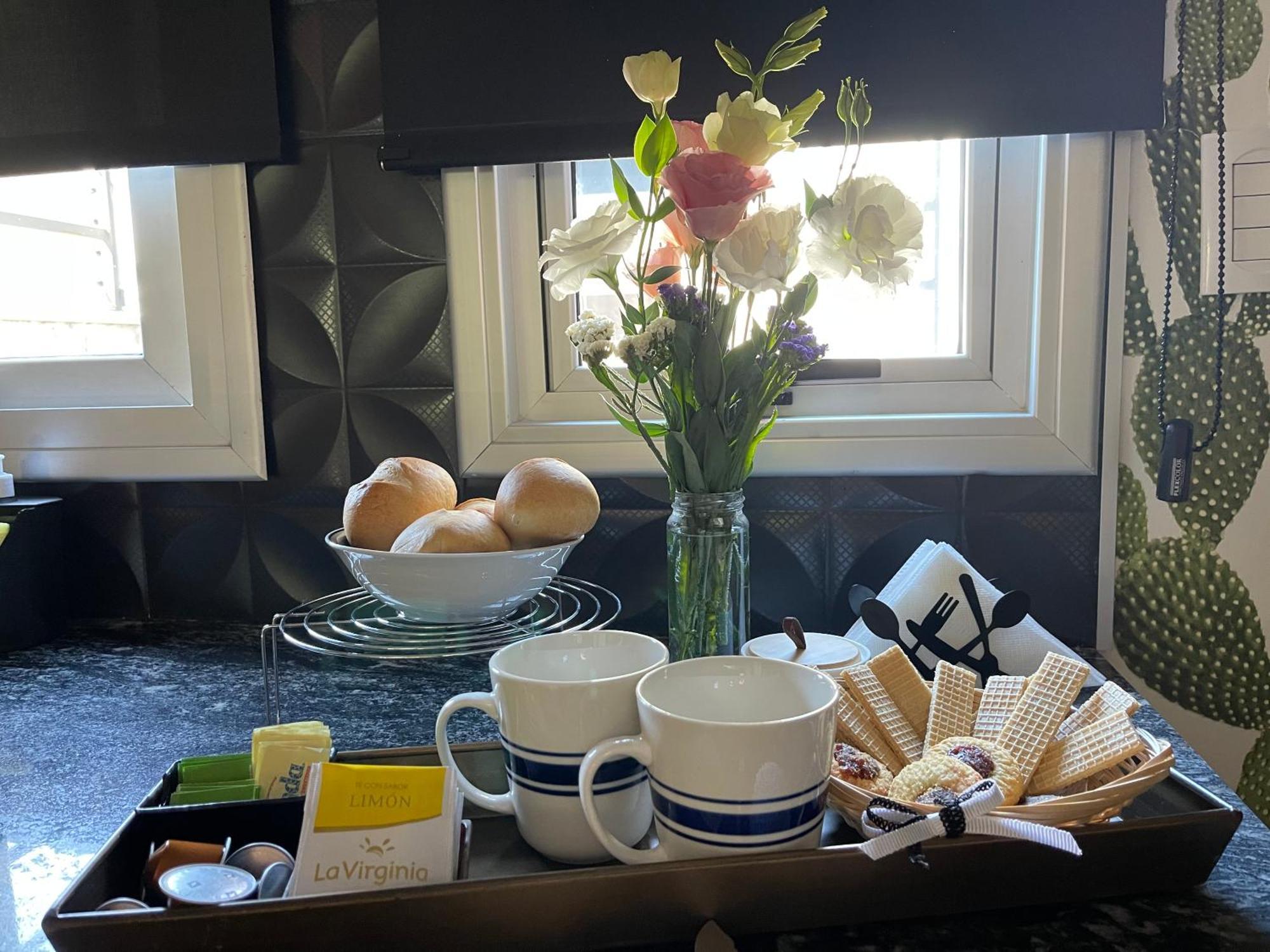 Ayres Home Vip Moderno Solo Adultos Centrico เมนโดซา ภายนอก รูปภาพ
