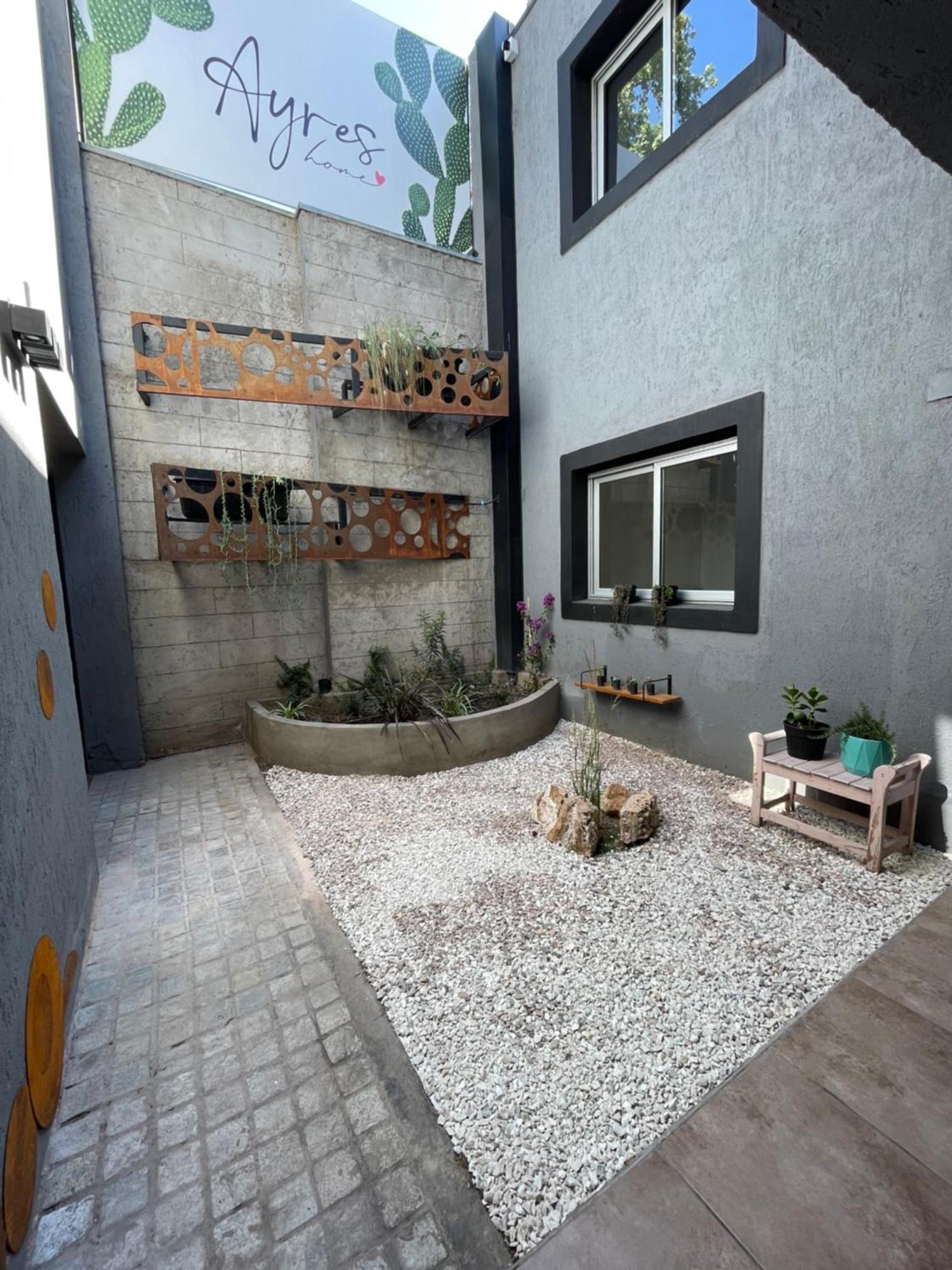 Ayres Home Vip Moderno Solo Adultos Centrico เมนโดซา ภายนอก รูปภาพ