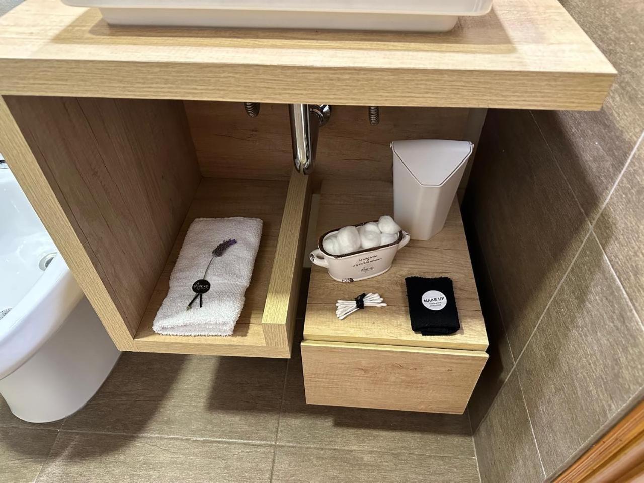 Ayres Home Vip Moderno Solo Adultos Centrico เมนโดซา ภายนอก รูปภาพ